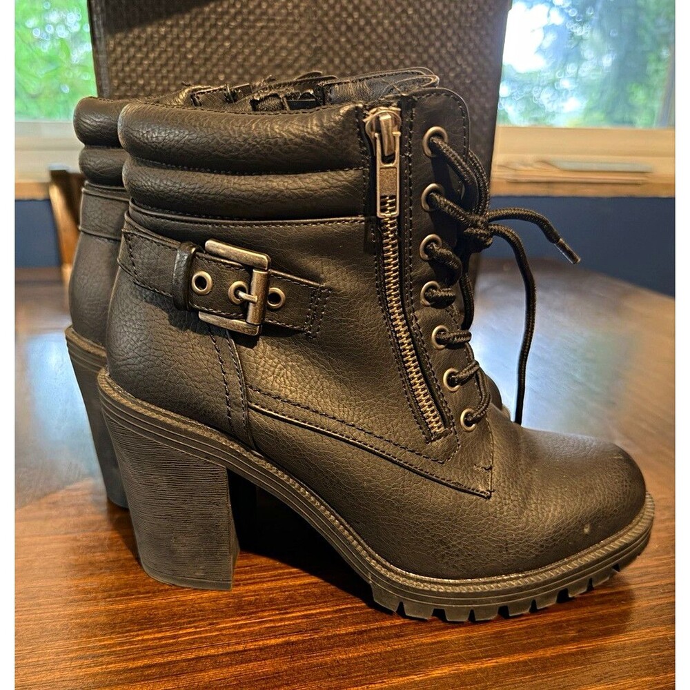 Torrid Black Faux Leather Combat Ankle Boots Lace Up Buckle Zipper Lug 8W